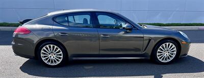 2014 Porsche Panamera   - Photo 2 - Portland, OR 97218