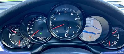 2014 Porsche Panamera   - Photo 14 - Portland, OR 97218