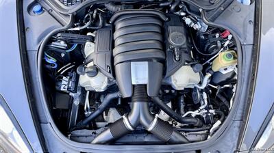 2014 Porsche Panamera   - Photo 10 - Portland, OR 97218