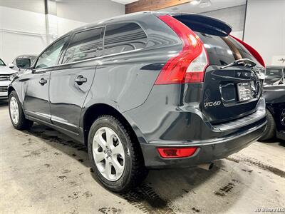 2013 Volvo XC60 3.2   - Photo 6 - Portland, OR 97206