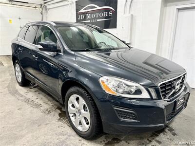 2013 Volvo XC60 3.2   - Photo 1 - Portland, OR 97206