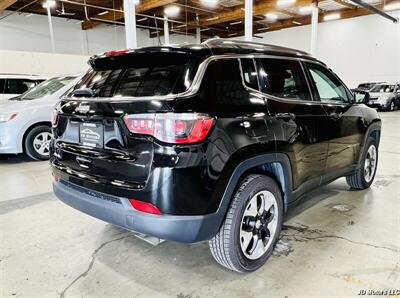 2019 Jeep Compass Limited   - Photo 3 - Portland, OR 97218