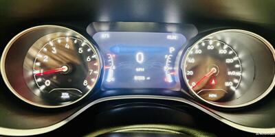 2019 Jeep Compass Limited   - Photo 13 - Portland, OR 97218