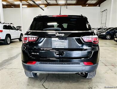 2019 Jeep Compass Limited   - Photo 4 - Portland, OR 97218