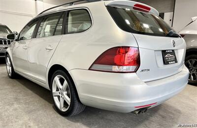 2011 Volkswagen Jetta SportWagen TDI   - Photo 5 - Portland, OR 97218