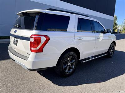 2018 Ford Expedition XLT   - Photo 3 - Portland, OR 97218