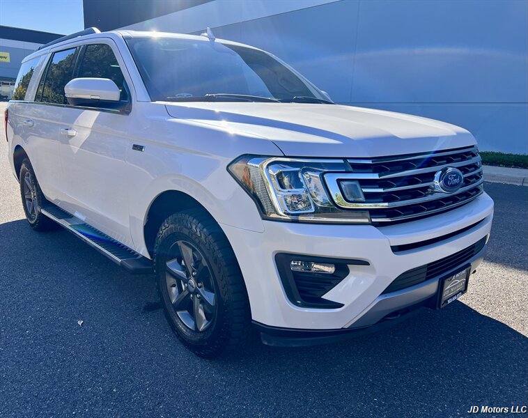 2018 Ford Expedition XLT   - Photo 1 - Portland, OR 97218