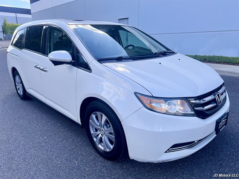 2016 Honda Odyssey EX-L   - Photo 1 - Portland, OR 97218