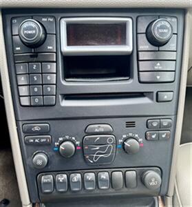2006 Volvo XC90 V8   - Photo 16 - Portland, OR 97206