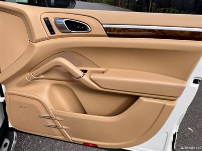 2013 Porsche Cayenne Diesel - Photo 23 - Portland, OR 97218