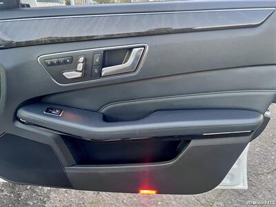 2015 Mercedes-Benz E 350   - Photo 21 - Portland, OR 97218
