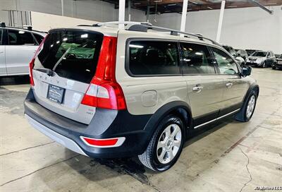 2008 Volvo XC70 3.2 - Photo 3 - Portland, OR 97218