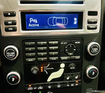 2008 Volvo XC70 3.2   - Photo 16 - Portland, OR 97218