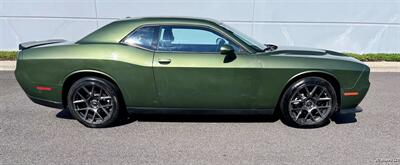 2023 Dodge Challenger SXT - Photo 2 - Portland, OR 97218