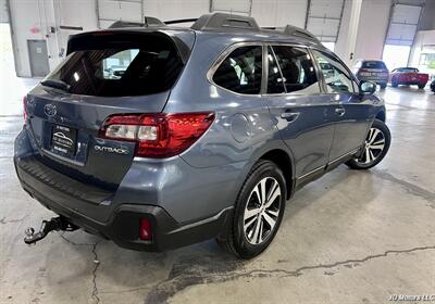 2018 Subaru Outback 2.5i Limited   - Photo 3 - Portland, OR 97218