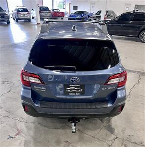 2018 Subaru Outback 2.5i Limited   - Photo 4 - Portland, OR 97218