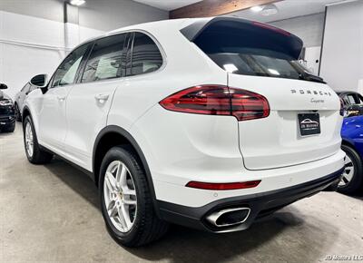 2016 Porsche Cayenne   - Photo 4 - Portland, OR 97206