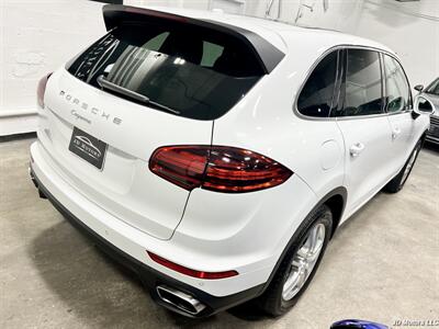 2016 Porsche Cayenne   - Photo 3 - Portland, OR 97206