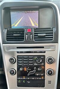 2010 Volvo XC60 3.2 - Photo 13 - Portland, OR 97218