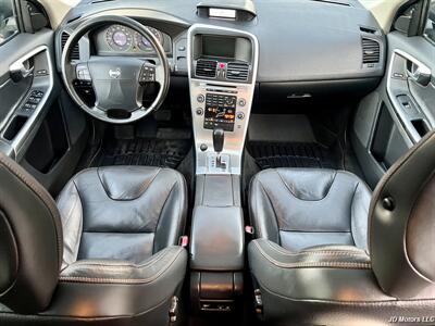 2010 Volvo XC60 3.2   - Photo 9 - Portland, OR 97218