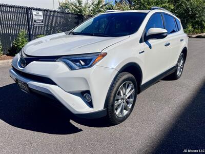2017 Toyota RAV4 Hybrid Limited - Photo 7 - Portland, OR 97218