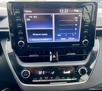 2021 Toyota Corolla LE   - Photo 16 - Portland, OR 97218