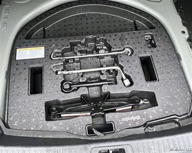 2021 Toyota Corolla LE   - Photo 22 - Portland, OR 97218