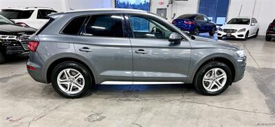 2018 Audi Q5 2.0T quattro Premium   - Photo 2 - Portland, OR 97218