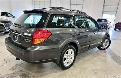 2007 Subaru Outback 2.5 XT Limited   - Photo 3 - Portland, OR 97218