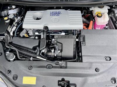 2014 Lexus CT 200h - Photo 10 - Portland, OR 97218