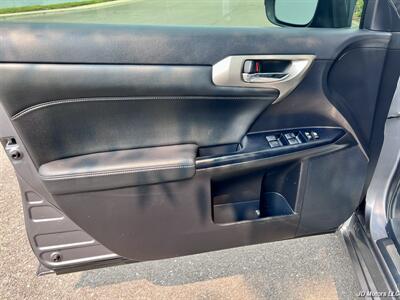 2014 Lexus CT 200h - Photo 11 - Portland, OR 97218
