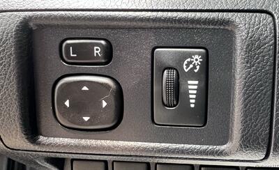 2014 Lexus CT 200h - Photo 12 - Portland, OR 97218