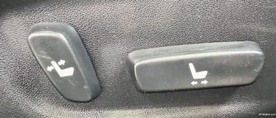 2014 Lexus CT 200h - Photo 21 - Portland, OR 97218