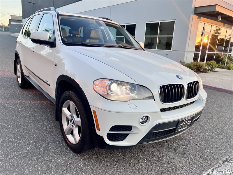 2013 BMW X5 xDrive35i   - Photo 1 - Portland, OR 97218