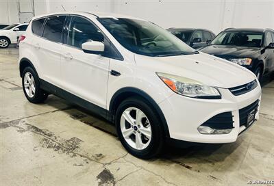 2013 Ford Escape SE   - Photo 1 - Portland, OR 97218