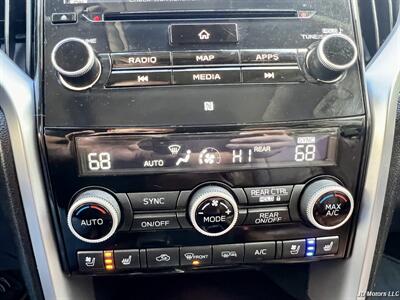 2019 Subaru Ascent Touring   - Photo 19 - Portland, OR 97218