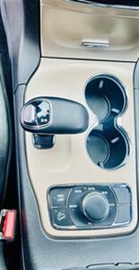 2014 Jeep Grand Cherokee Limited   - Photo 16 - Portland, OR 97218