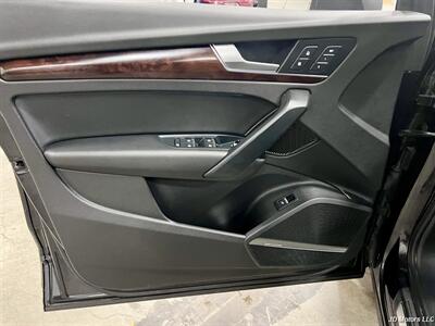 2018 Audi Q5 2.0T quattro Premium Plus   - Photo 10 - Portland, OR 97218