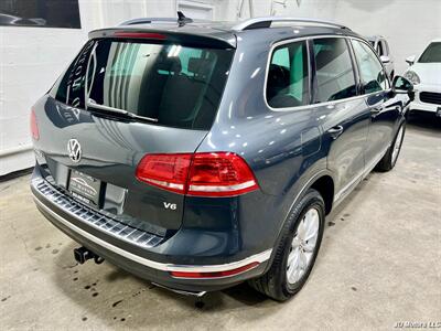 2016 Volkswagen Touareg VR6 Sport   - Photo 3 - Portland, OR 97206