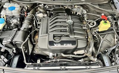 2016 Volkswagen Touareg VR6 Sport   - Photo 10 - Portland, OR 97218
