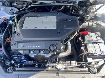 2002 Acura TL 3.2 w/Navi   - Photo 11 - Portland, OR 97218