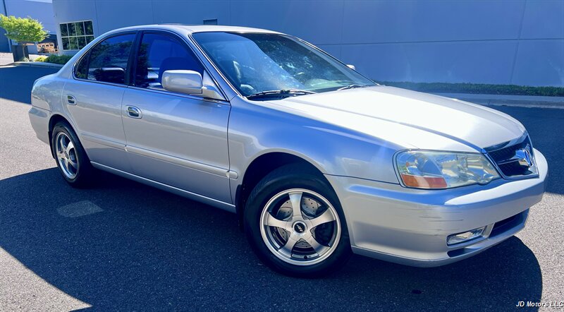 Silver 2002 Acura TL Sedan Front-Wheel Drive Automatic