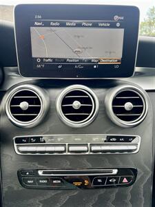 2017 Mercedes-Benz GLC GLC 300 4MATIC   - Photo 16 - Portland, OR 97218