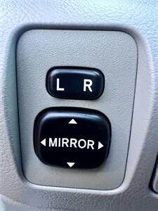 2009 Toyota Camry   - Photo 11 - Portland, OR 97218