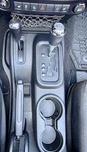 2016 Jeep Wrangler Unlimited Rubicon - Photo 17 - Portland, OR 97218