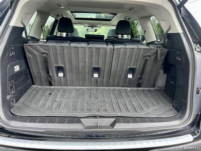 2019 Subaru Ascent Limited 8-Passenger   - Photo 24 - Portland, OR 97218