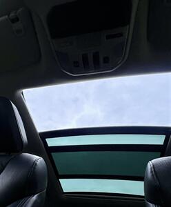 2019 Subaru Ascent Limited 8-Passenger   - Photo 18 - Portland, OR 97218