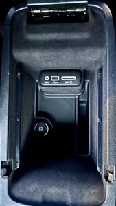 2015 Dodge Charger R/T   - Photo 17 - Portland, OR 97218