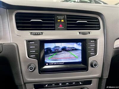 2015 Volkswagen Golf TDI S - Photo 15 - Portland, OR 97218