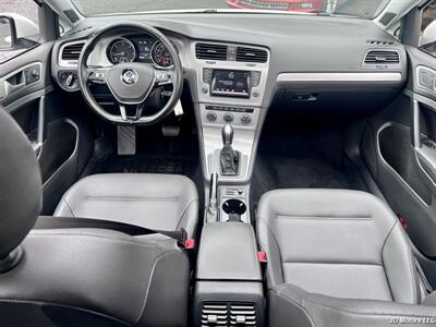 2015 Volkswagen Golf TDI S - Photo 12 - Portland, OR 97218